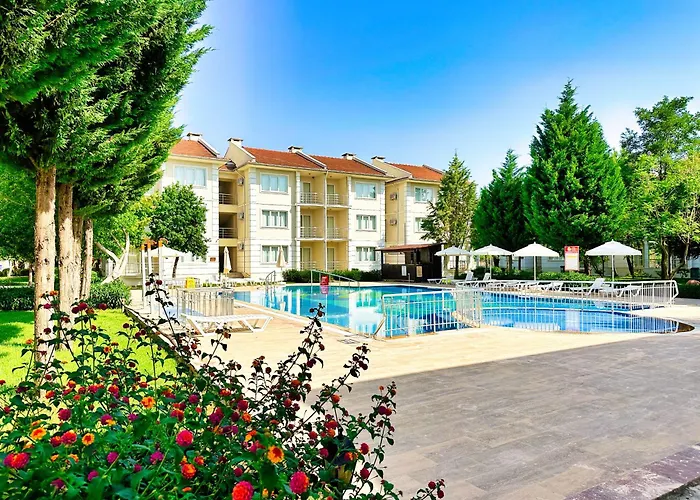 Airport Club Onat Garden Tatil Koeyue Aparthotel