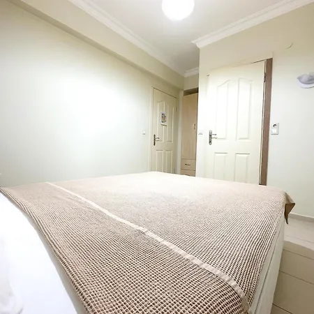 Airport Club Onat Garden Tatil Koeyue ダラマン
