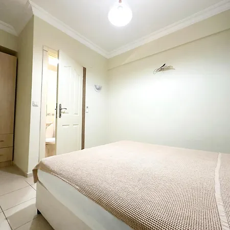 Aparthotel Airport Club Onat Garden Tatil Koeyue