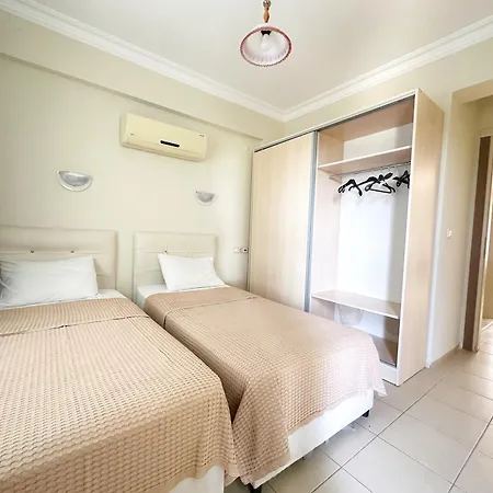 Appart hôtel Airport Club Onat Garden Tatil Koeyue 3*